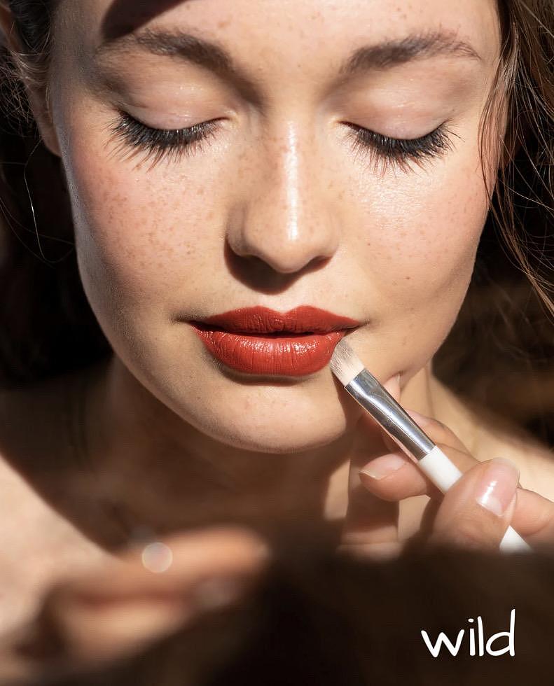 Червило-молив за устни - Ere Perez Coco Crayon - Image 5